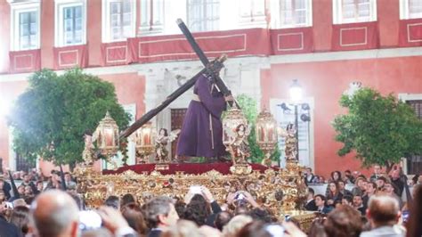 la pasion sevilla|Las mejores imágenes de la Procesión de Clausura, hoy en La。